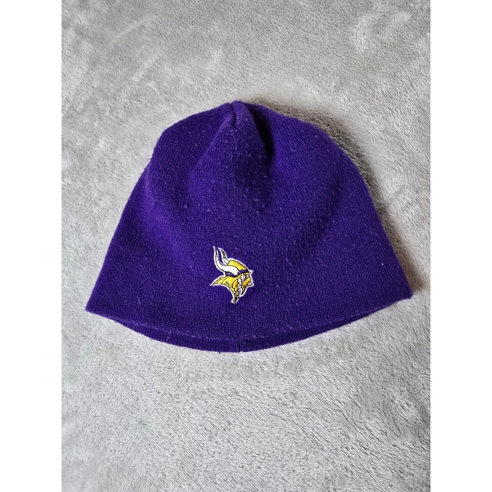 Minnesota Vikings Purple Beanie Hat Knit Cap One Size OSFA Reebok NFL Pilling